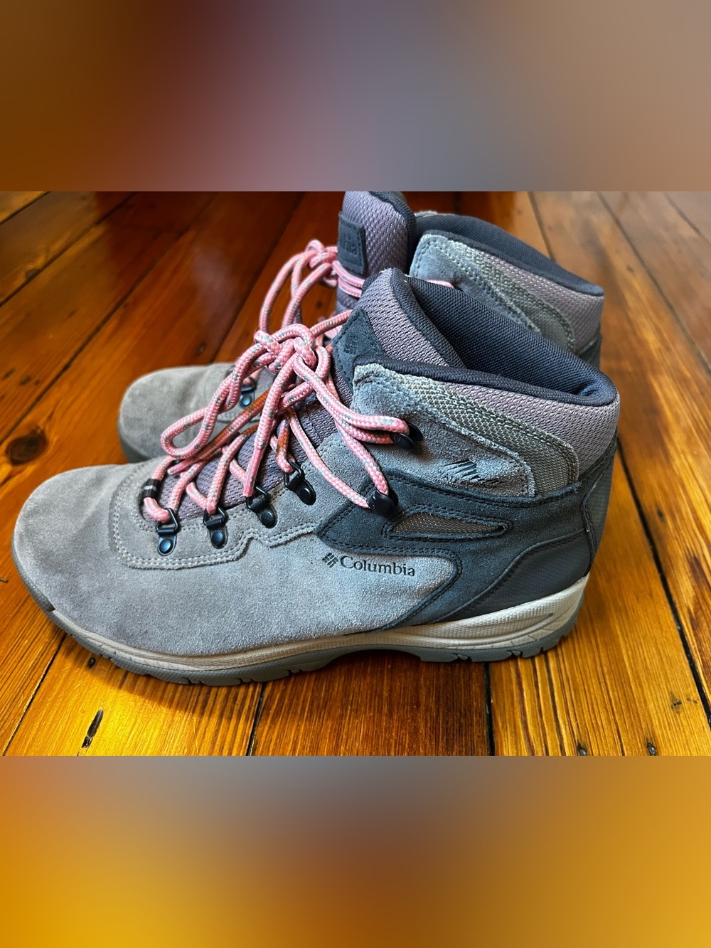 Columbia Women's Newton Ridge Plus Waterproof Amped Hiking Boots. Size 10